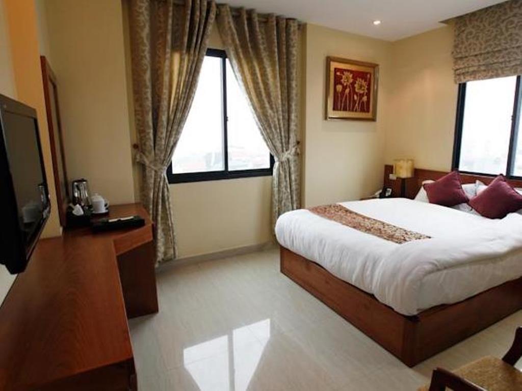 Hanoi B Hotel & Travel - 5 Mins Hoan Kiem Lake Extérieur photo